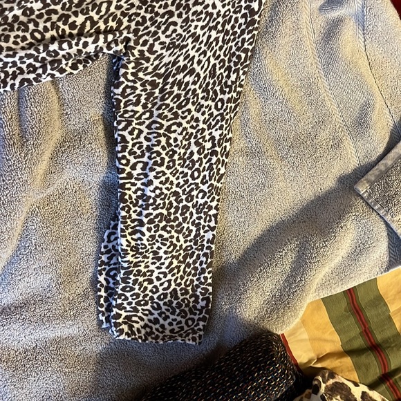 Kim Rogers Cardigan - like new! - Picture 5 of 5